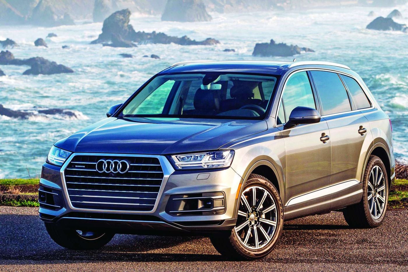 2017 Audi Q7: The pleasures of the pricier people mover